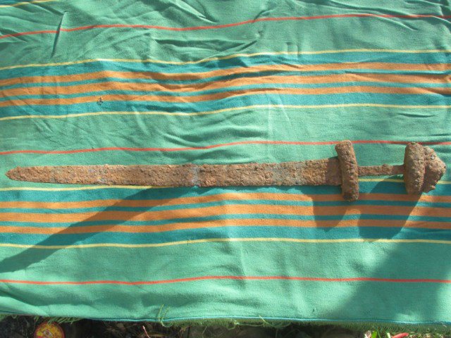В Естонії виявили знайдений на Волині тисячолітній меч вікінгів