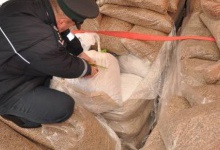 «Відмазка» року: волинські митники не помітили півтори тонну бурштину через несправний сканер