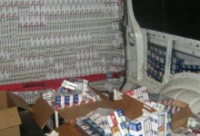 Українські дипломати під виглядом «дипвантажу» намагалися вивезти до Європи 60 тисяч пачок цигарок
