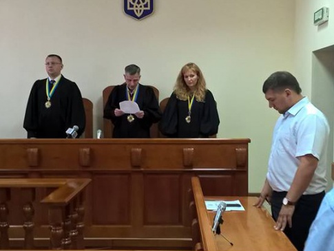 Рівненський поліцейський-хуліган програв у суді справу проти атестаційних комісій