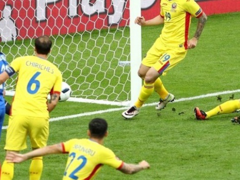Франція відкрила домашній Євро важкою перемогою над румунами