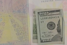 Українець хотів підкупити луцьких прикордонників, щоб пропустили через кордон таджика