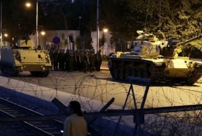 У Туреччині відбувається спроба військового перевороту
