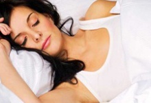 Жінкам треба спати довше, ніж чоловікам