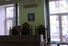 Студентка у госпсуді Києва роз’яснила судді у якому випадку учасники слухання мають право на зйомку