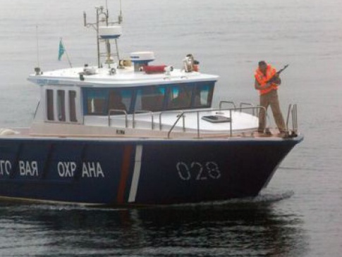 Російські прикордонники обстріляли рибальське судно з КНДР — одна людина загинула