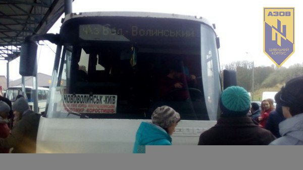 У Нововолинську водій вигнав з автобуса ветерана АТО з пільговим квитком