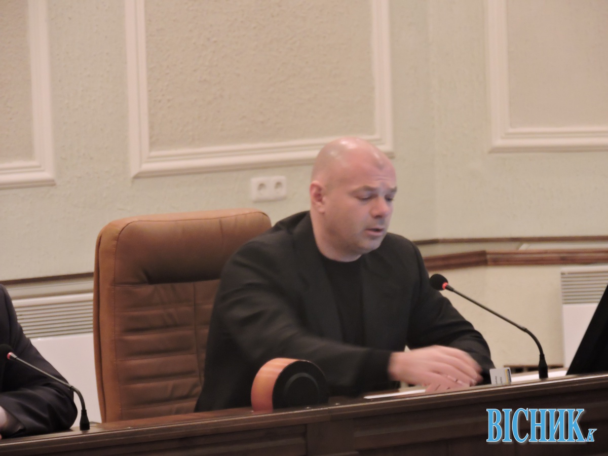Депутати Волиньради вимагають звіт губернатора за використані кошти. ВІДЕО