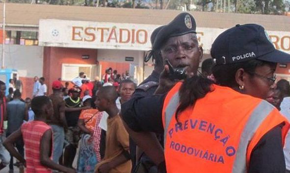 В Анголі у тисняві під час футбольного матчу загинули 17 людей