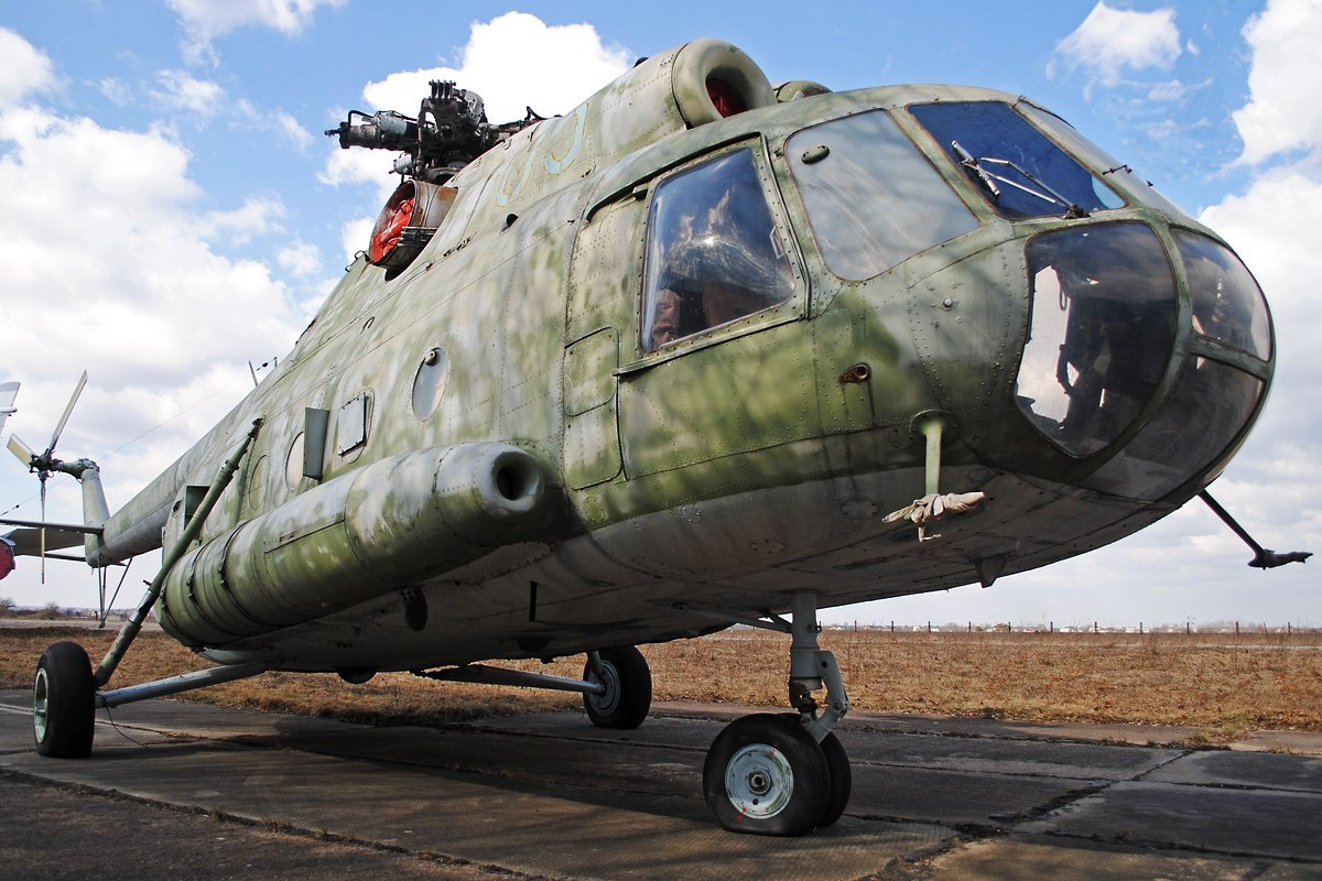 Законсервовані вертольоти з луцького військового летовища передали для сил спеціальних операцій