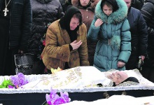 Страшна трагедія у Рудці-Козинській — нелюд зарізав дідуся та внучку