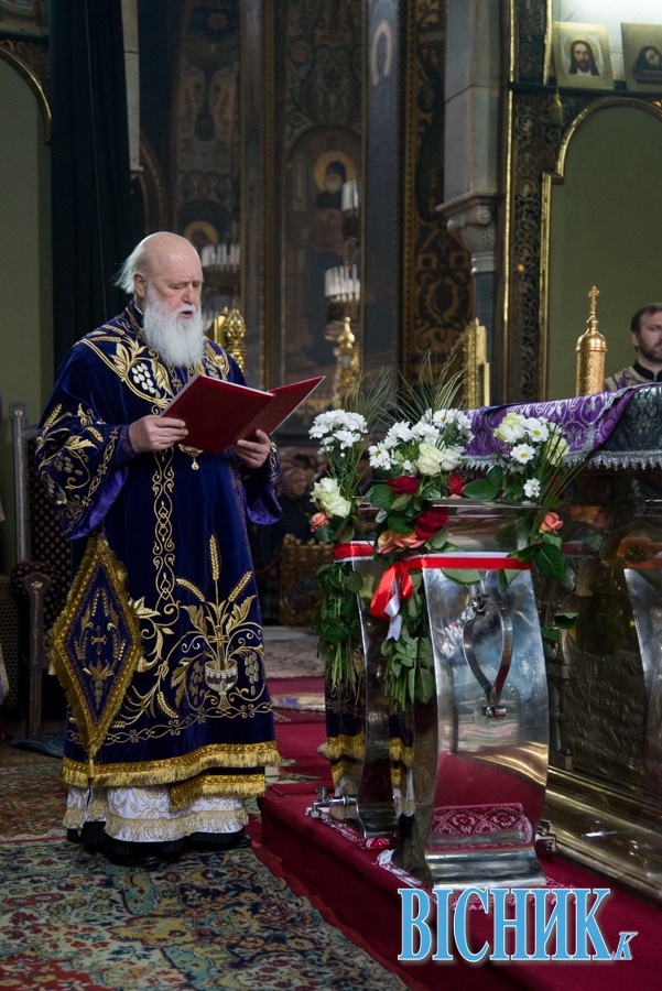 Патріарх Філарет освячує миро, 2014 рік