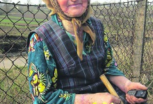 Бабуся Надя понад десять років пече проскурки