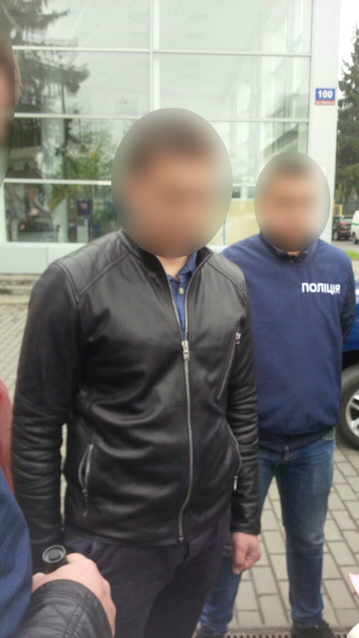 У Луцьку затримали за хабарництво працівника міськвійськкомату