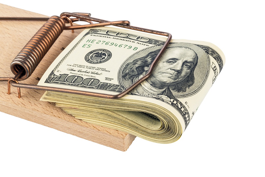 Шахрайство: «довічна знижка» обійшлася лучанці у 9 тисяч доларів