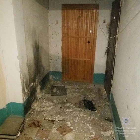 У Дніпрі квартирні злодії закидали поліцію гранатами – 5 правоохоронців поранені