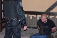 З поліції повторно звільнили поновленого судом на посаді скандального офіцера Волошина