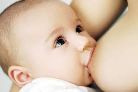 Чи можна годувати дитя грудьми після перерви?