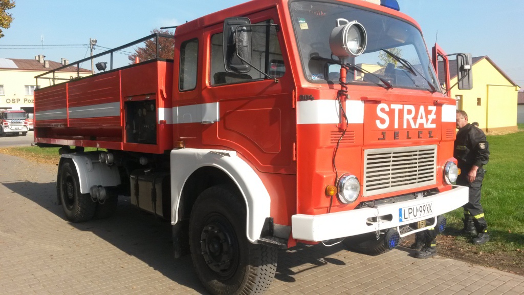 Поляки подарували волинському райцентру пожежну вантажівку