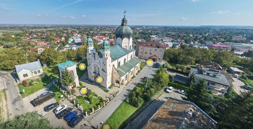 Віртуальні екскурсії відкрив відомий храм УГКЦ у Ярославі