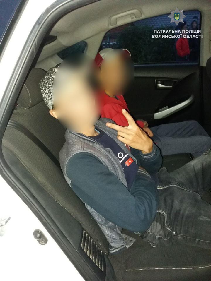 У Луцьку підліток хотів втекти від поліції на машині діда