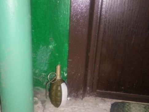 Під двері квартири лучанина поклали гранату