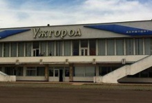 В Ужгороді обіцяють відновити роботу міжнародного аеропорту