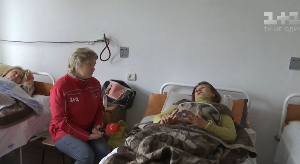 На Кіровоградщині п’яний пацієнт зачинив у кабінеті та катував медиків