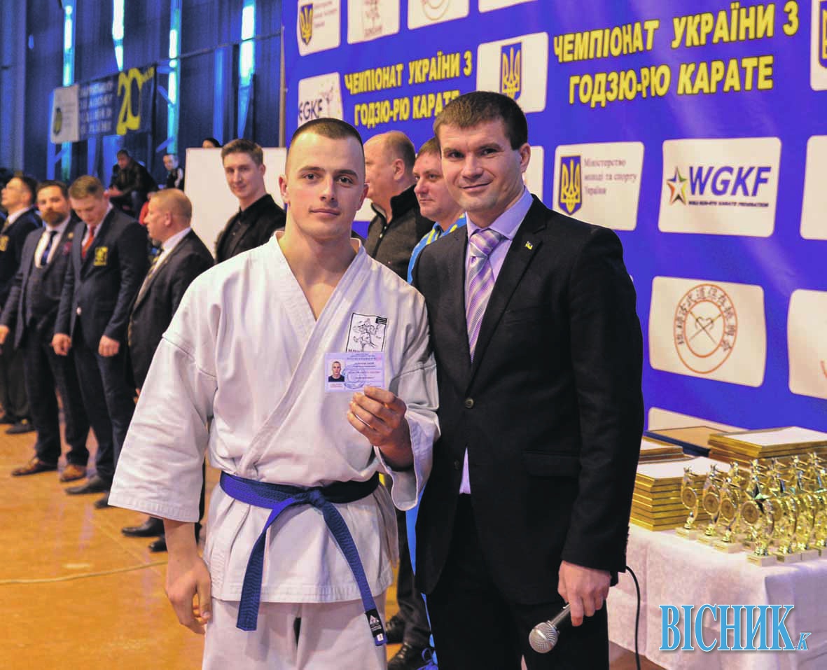 Олександр ЗАНОЗОВСЬКИЙ (зліва)