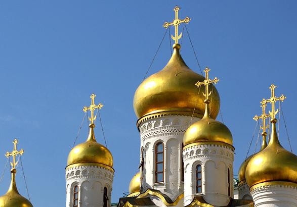 У Києві три храми можуть претендувати на головний незалежної УПЦ