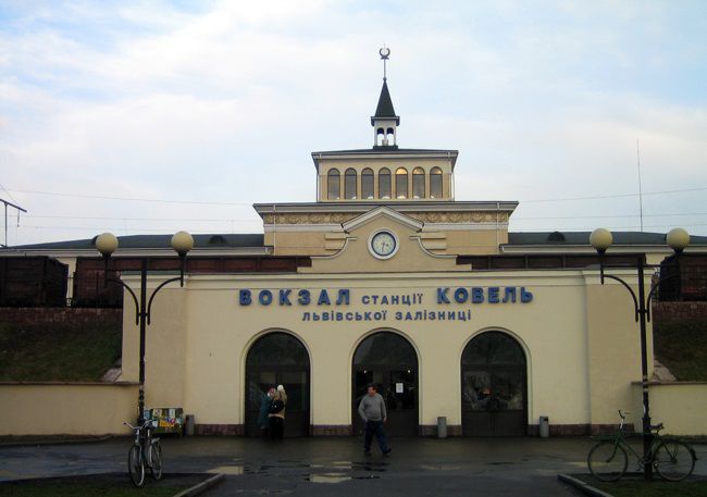 «Львівська залізниця» споруджує у Ковелі огорожу