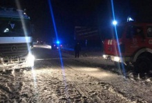 Доба на Волині у снігових заметах: допомога  рятувальників на автошляхах
