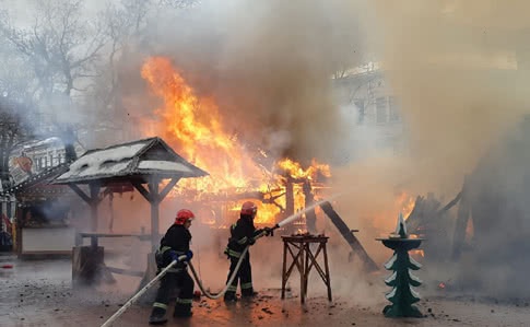 Вибух у Львові: є постраждалі, ярмарок прикрили