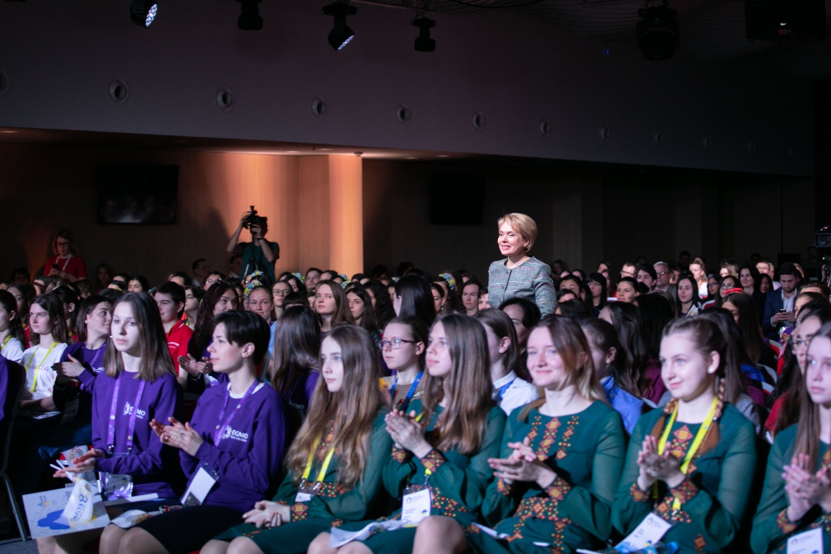 В Україні вперше відбувається  Європейська олімпіада з математики для дівчат