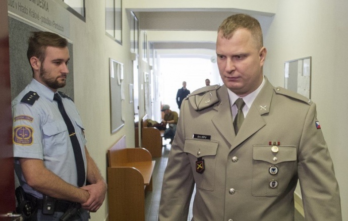 У Чехії засудили військового, який воював за 