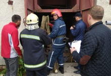 На Львівщині вантажний ліфт на смерть задавив двох людей