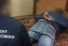 Начальника Рівненської ДАБІ затримали на хабарі у 400 тисяч гривень