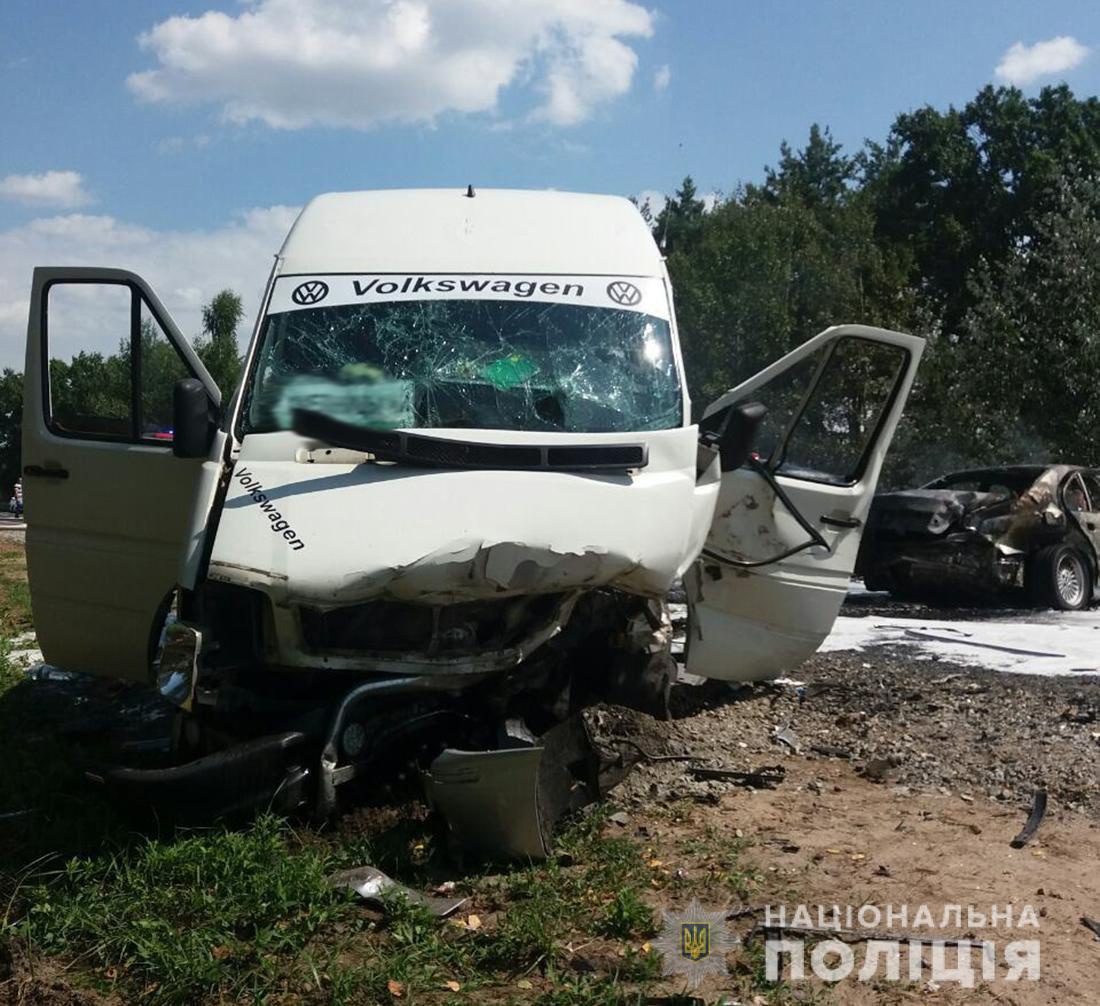 На Житомирщині у аварії постраждали 24 людини