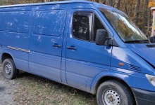У Луцьку двоє 16-річних хлопців викрали мікроавтобус