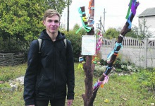 Біля ліцею у селі Світязь з’явилося дерево настрою випускників
