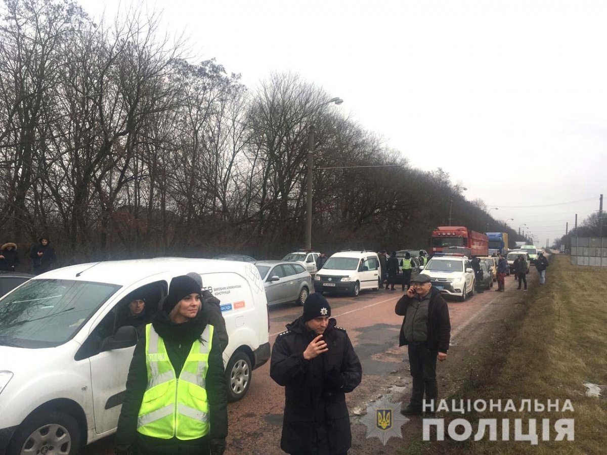 Через акцію протесту на автодорозі Устилуг-Луцьк-Рівне обмежений рух