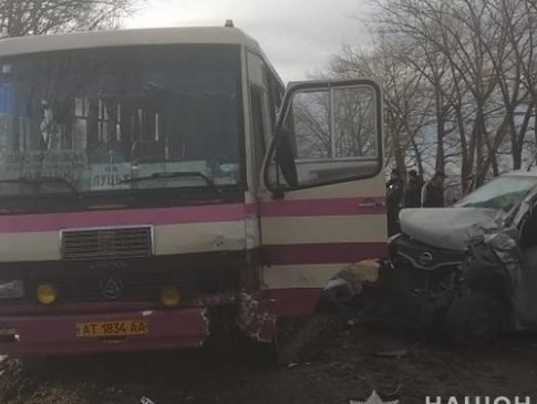 Автобус «Івано-Франківськ-Луцьк» потрапив у аварію