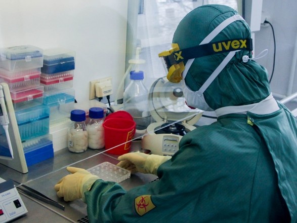 В Україні ще у двох людей підтвердили коронавірус