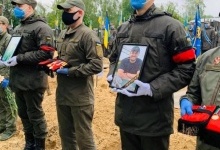 У столиці поховали застрелених на Житомирщині ветеранів АТО