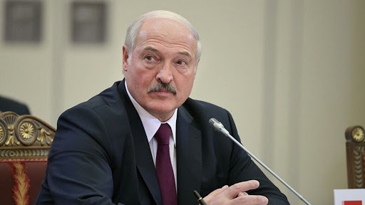 Лукашенко відправив уряд у відставку