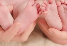 Пацієнтка луцького гінеколога народила двійню після 10 років непліддя