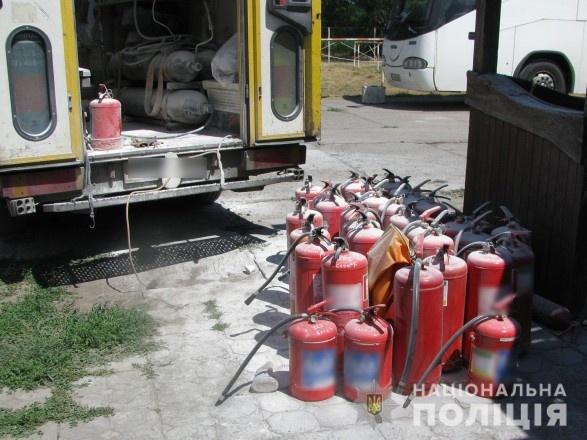 На Полтавщині вибухнула нафтобаза, є загиблі