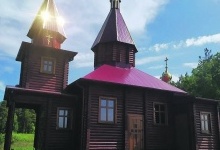 Капітан з Латвії будує церкву у волинському селі