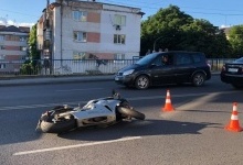 ДТП у Луцьку: мотоцикліста відкинуло на десятки метрів