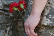На Донбасі від ворожої кулі загинув український військовий